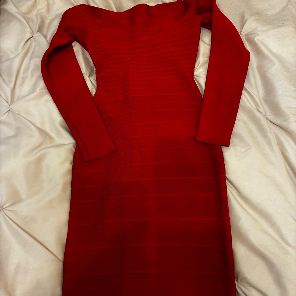 Hervé Léger “Renny” Long-Sleeve Off-Shoulder Bandage Dress – Red – XS - Picture 7 of 7